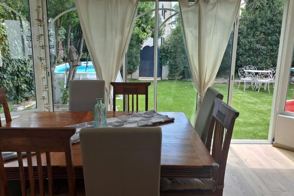 Maison Paisible Et Ensoleillee Αβινιόν Εξωτερικό φωτογραφία